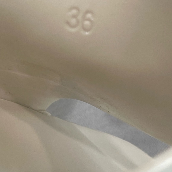 Gucci jelly slides size 36 - Picture 7 of 7